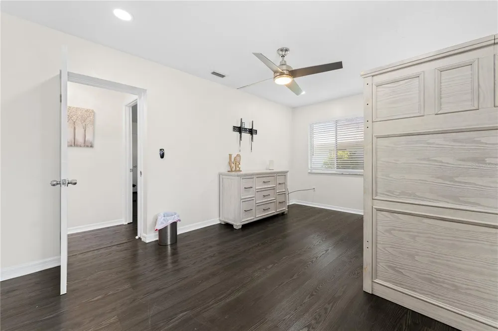 420 SIGNORELLI DRIVE Nokomis, FL 34275
