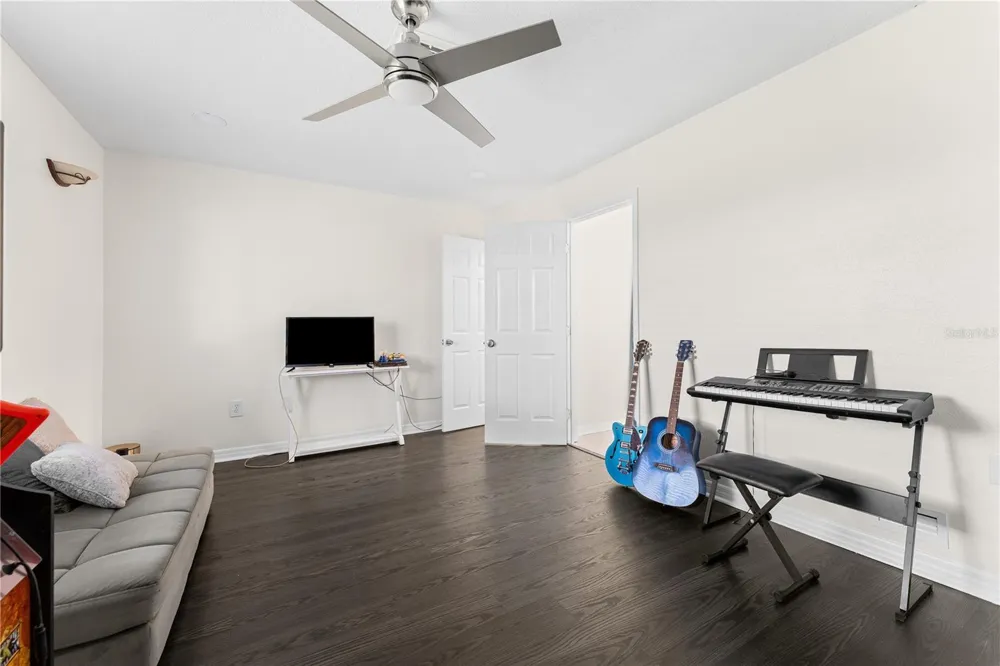 420 SIGNORELLI DRIVE Nokomis, FL 34275