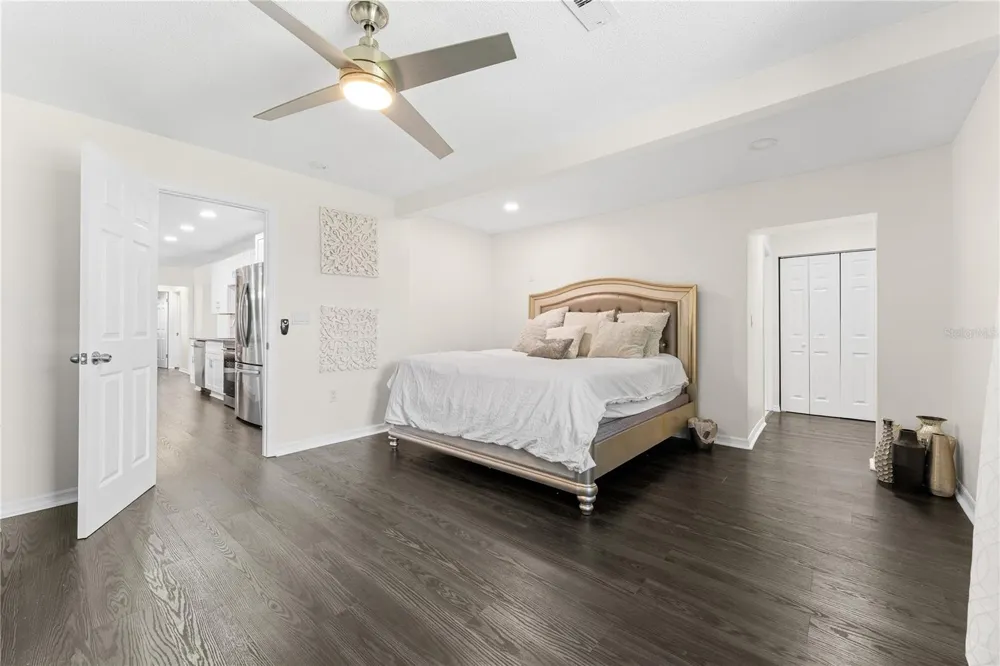 420 SIGNORELLI DRIVE Nokomis, FL 34275