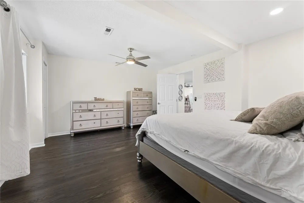 420 SIGNORELLI DRIVE Nokomis, FL 34275