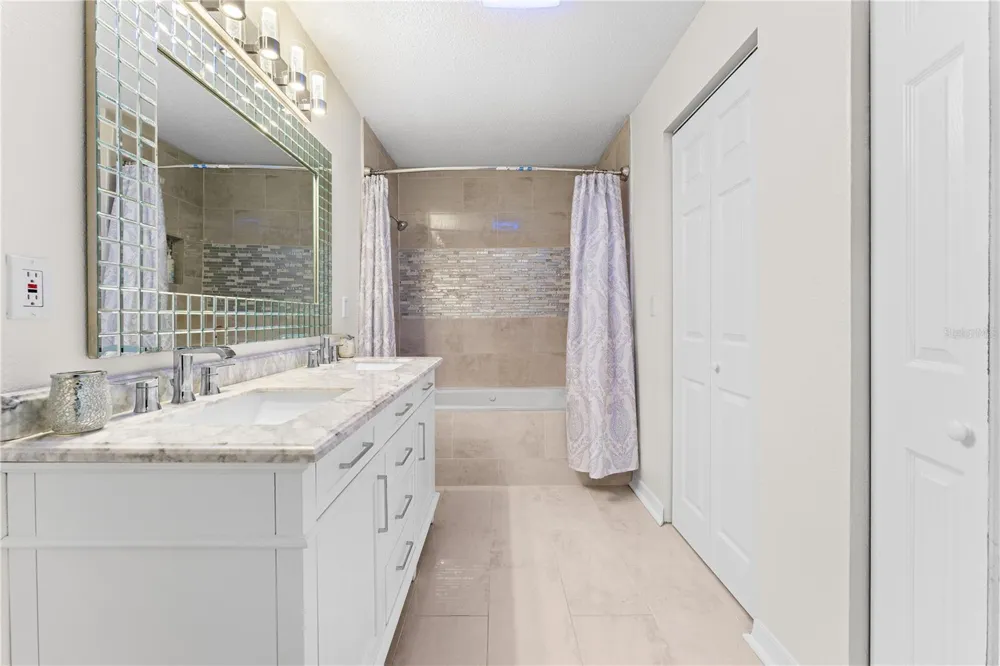 420 SIGNORELLI DRIVE Nokomis, FL 34275