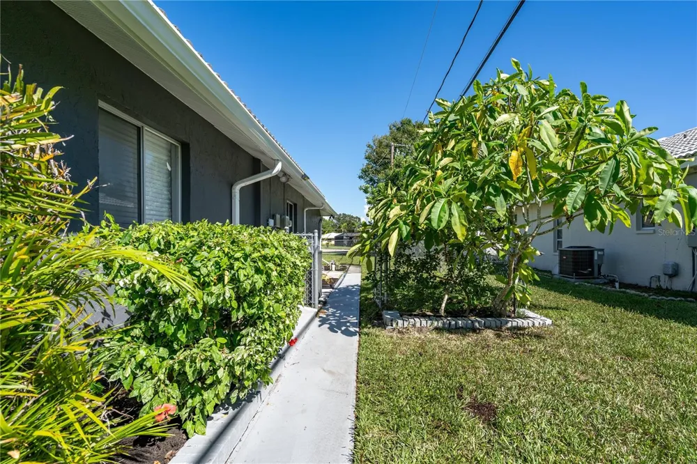 420 SIGNORELLI DRIVE Nokomis, FL 34275
