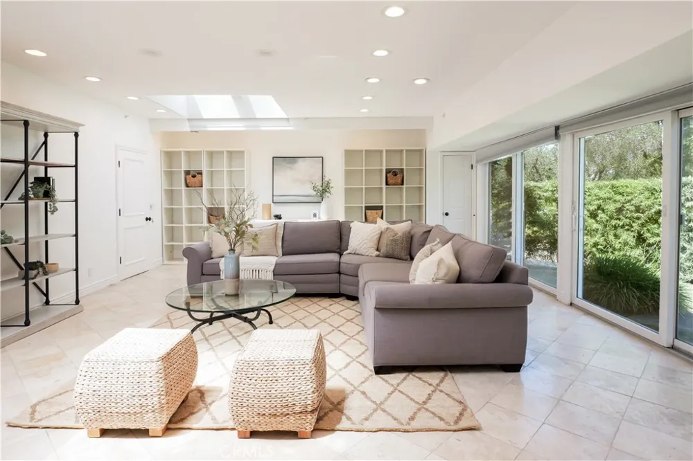 27424 Rainbow Ridge Palos Verdes Peninsula, CA 90274