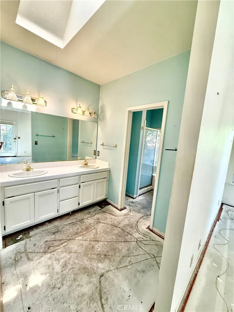 359 Saint Augustine Drive Chico, CA 95928
