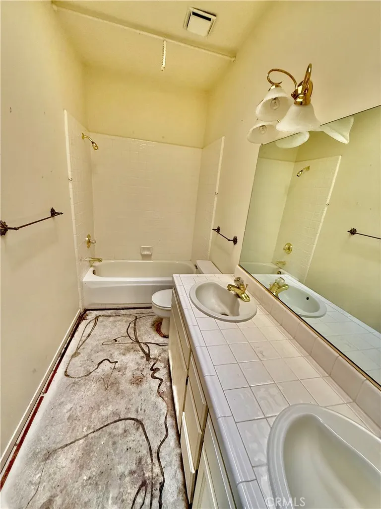 359 Saint Augustine Drive Chico, CA 95928