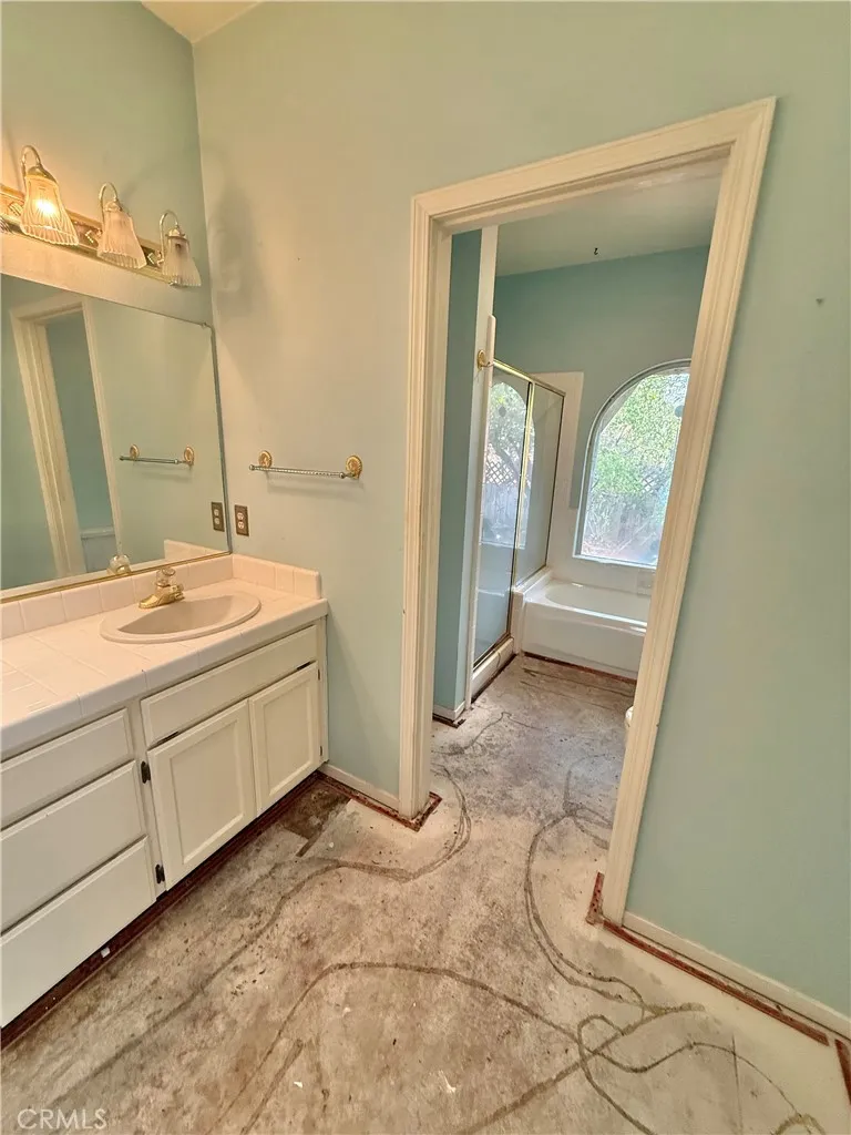 359 Saint Augustine Drive Chico, CA 95928