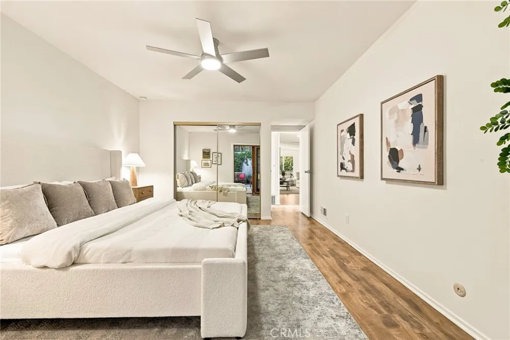 8518 Walnut Los Angeles, CA 90046