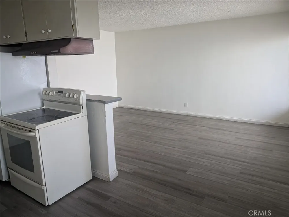 20415 Anza Avenue Torrance, CA 90503