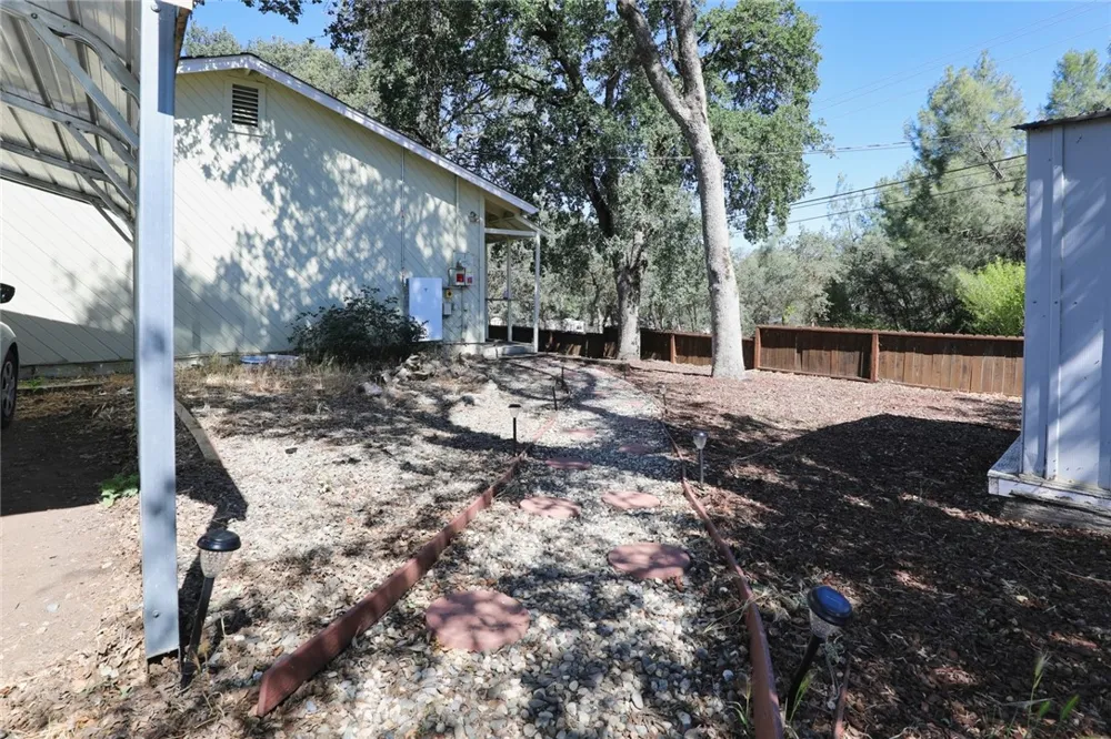 4013 Spruce Clearlake, CA 95422