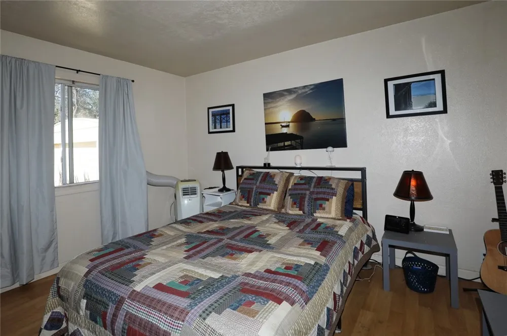 4013 Spruce Clearlake, CA 95422
