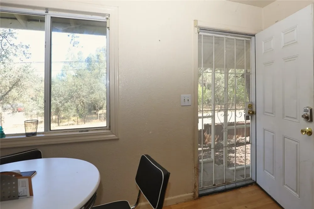 4013 Spruce Clearlake, CA 95422