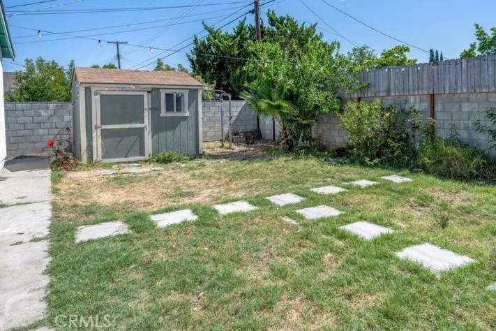 9956 Gaviota Avenue Granada Hills, CA 91343