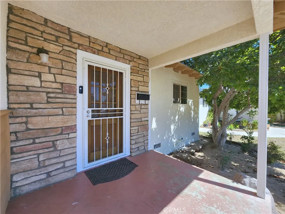9956 Gaviota Avenue Granada Hills, CA 91343