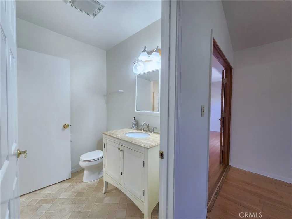 9956 Gaviota Avenue Granada Hills, CA 91343
