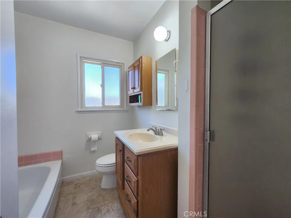 9956 Gaviota Avenue Granada Hills, CA 91343