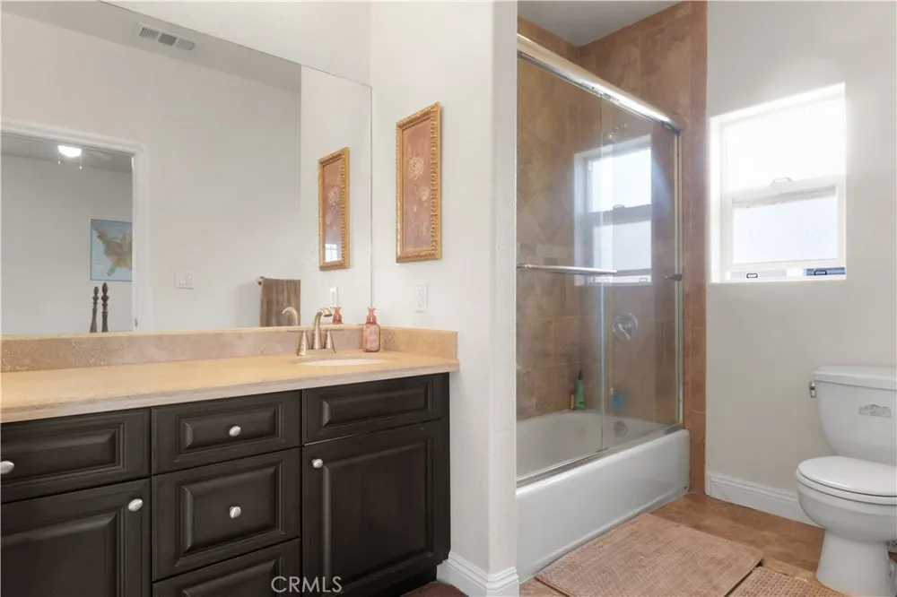 5072 La Palma La Palma, CA 90623