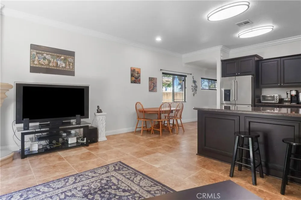 5072 La Palma La Palma, CA 90623