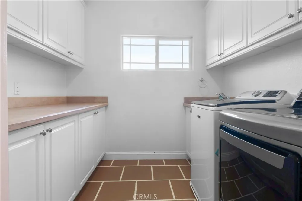 5072 La Palma La Palma, CA 90623