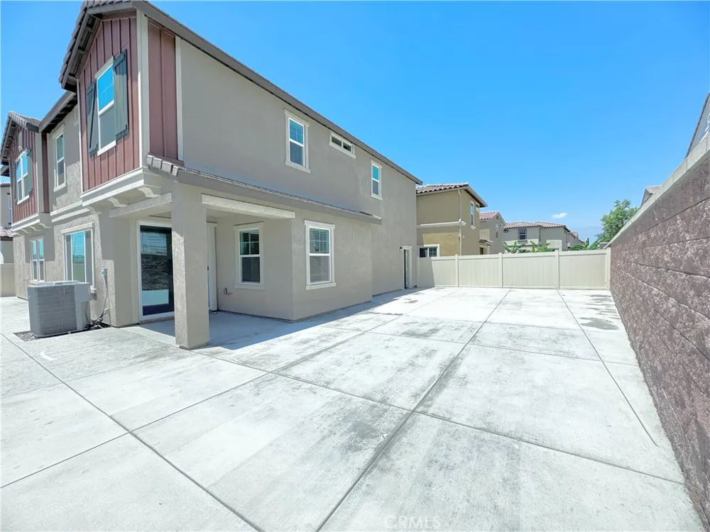 16197 Alamo Court Chino, CA 91708