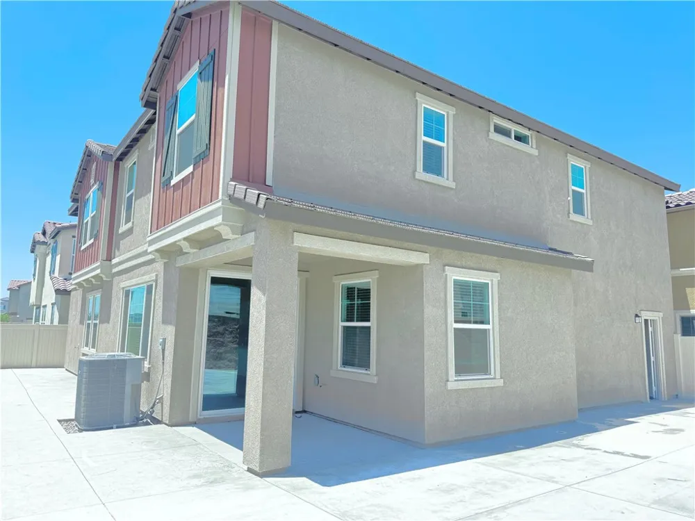 16197 Alamo Court Chino, CA 91708