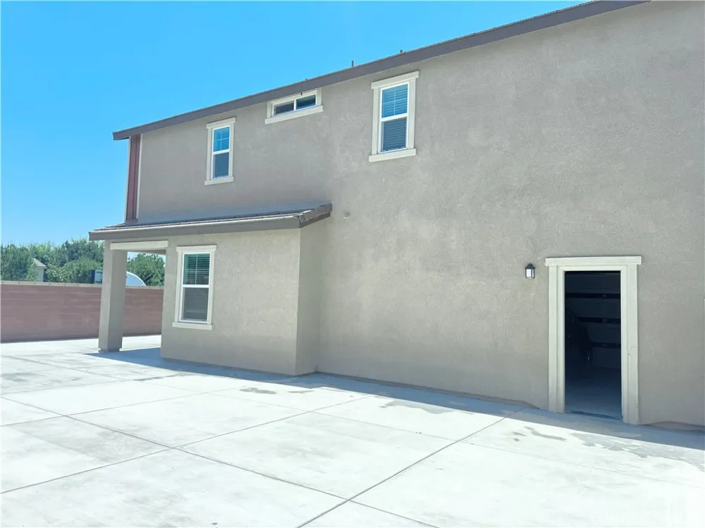 16197 Alamo Court Chino, CA 91708
