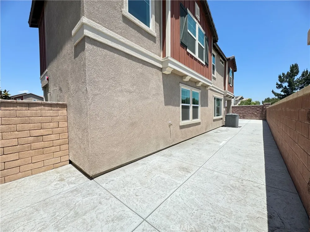 16197 Alamo Court Chino, CA 91708