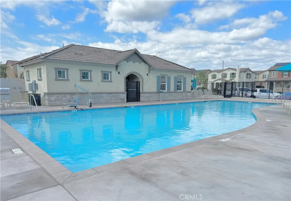 16197 Alamo Court Chino, CA 91708