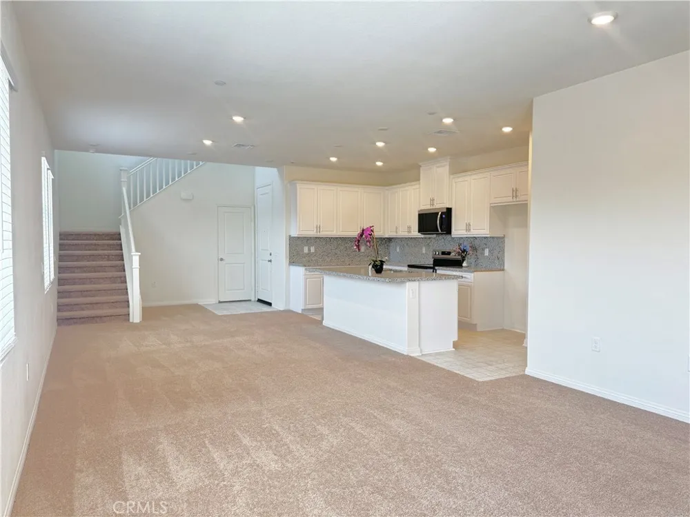 16197 Alamo Court Chino, CA 91708
