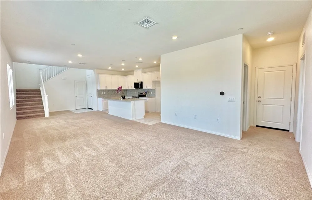 16197 Alamo Court Chino, CA 91708