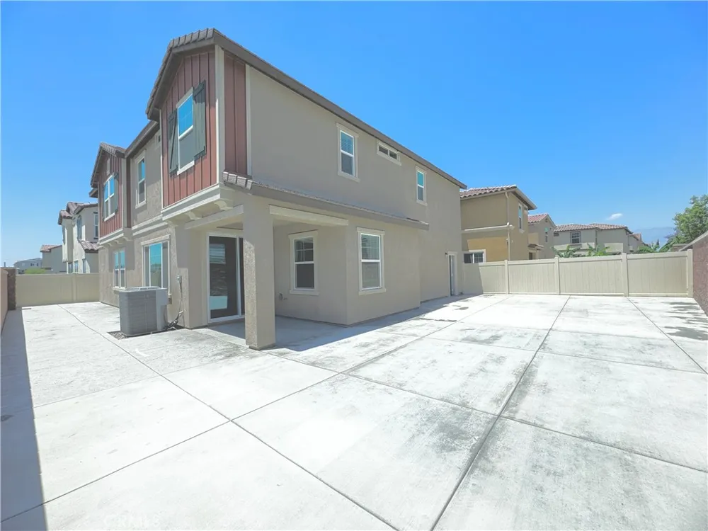 16197 Alamo Court Chino, CA 91708