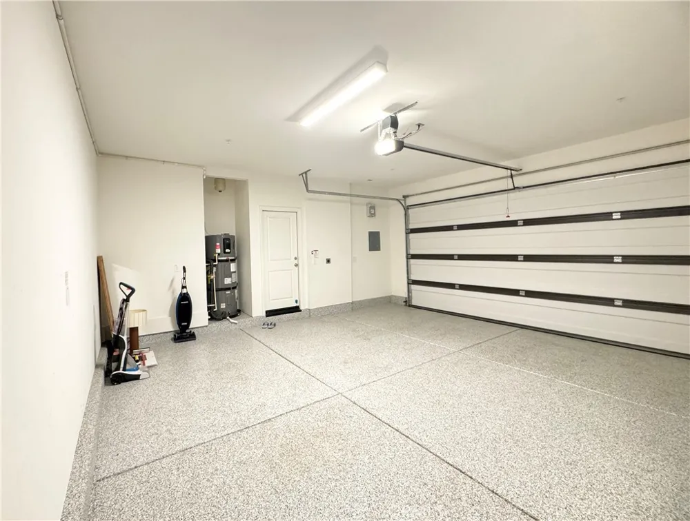 16197 Alamo Court Chino, CA 91708