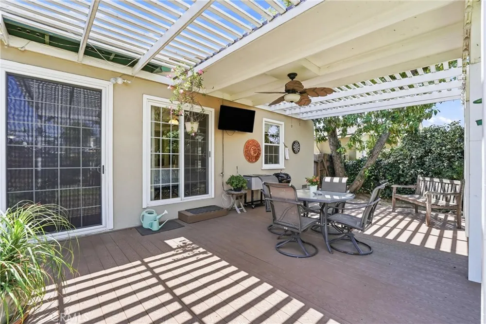 331 E Barkley Orange, CA 92867