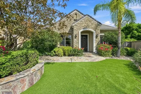 2788 Camphor Court