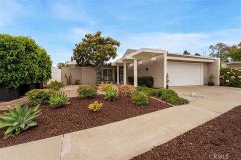 5231 Hiram Lane