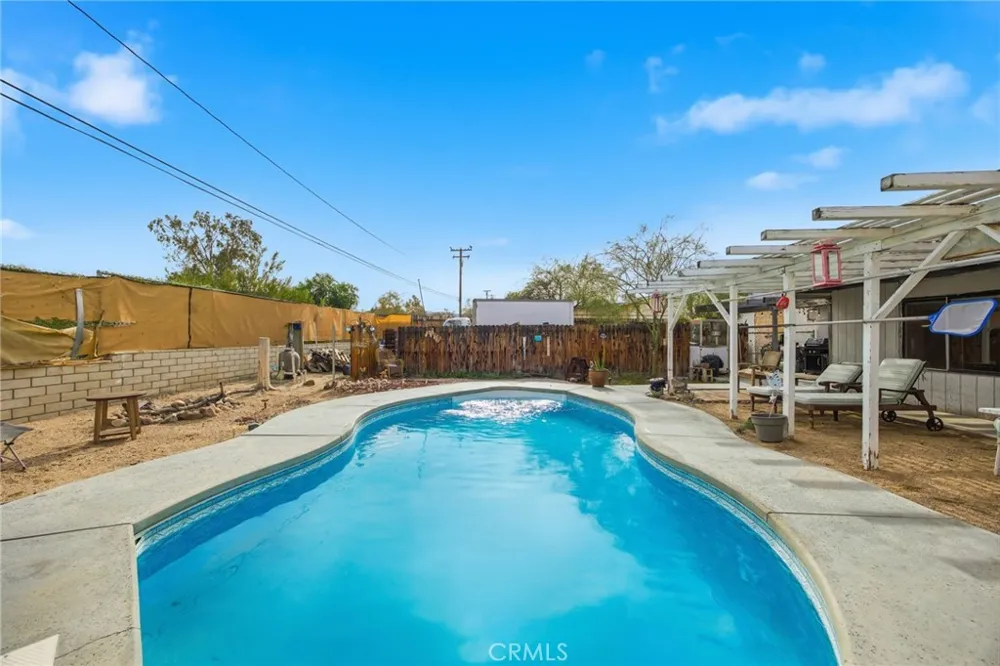 7725 Sahara 29 Palms, CA 92277