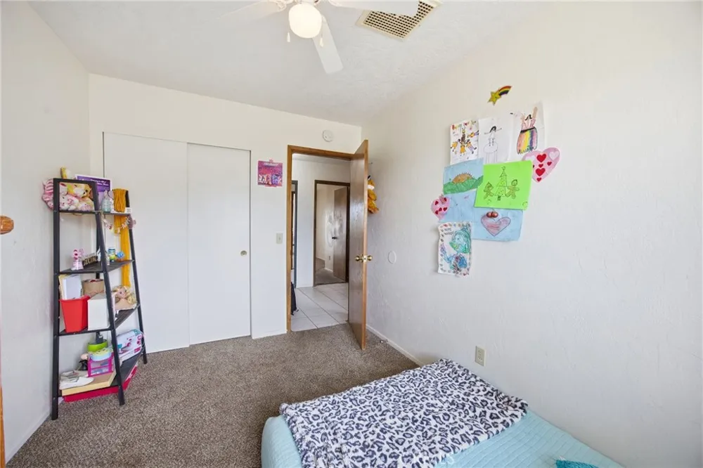 7725 Sahara 29 Palms, CA 92277