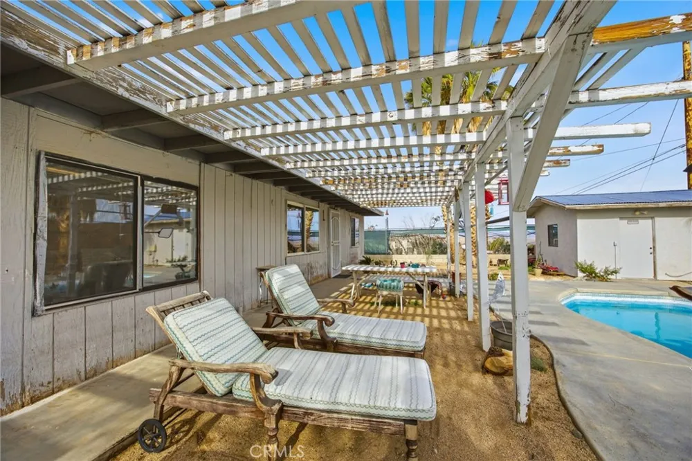 7725 Sahara 29 Palms, CA 92277