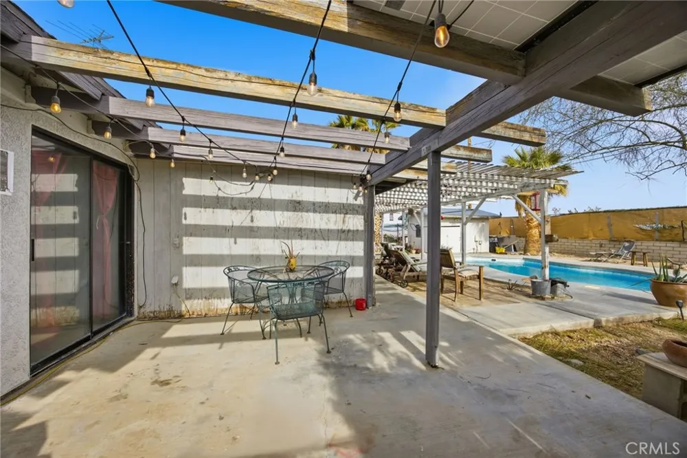 7725 Sahara 29 Palms, CA 92277
