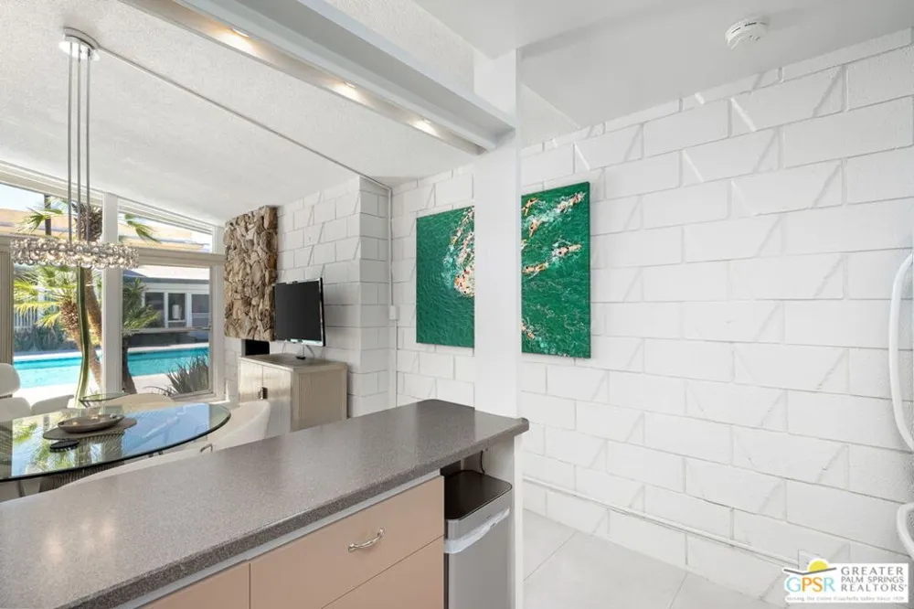1655 S Andee Drive Palm Springs, CA 92264