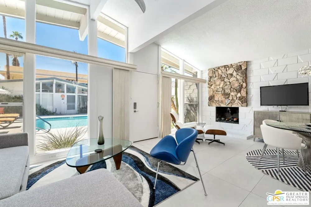 1655 S Andee Drive Palm Springs, CA 92264