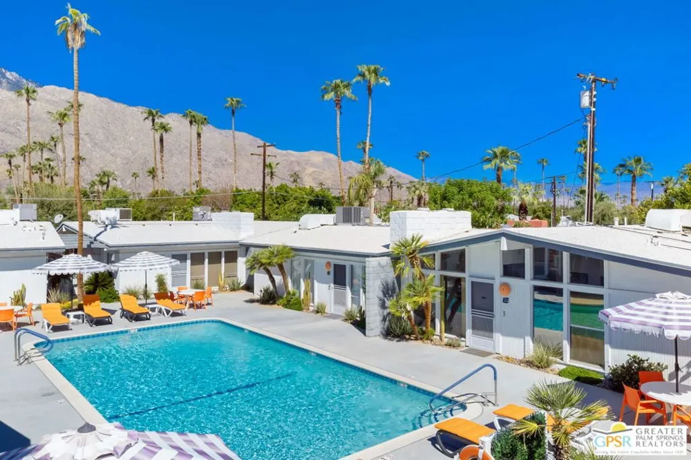 1655 S Andee Drive Palm Springs, CA 92264