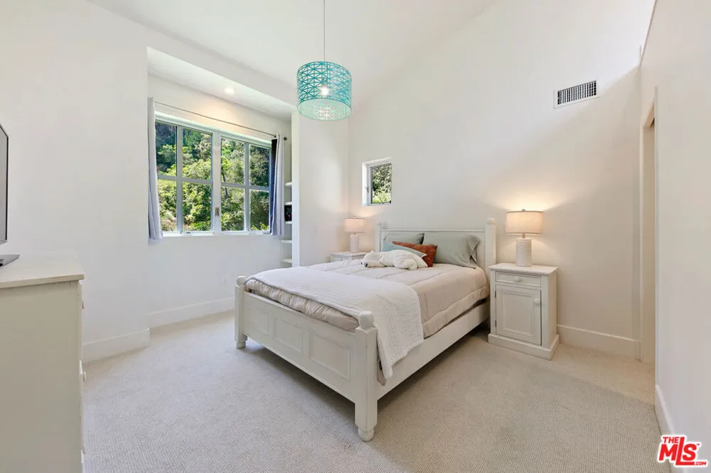 6314 Sycamore Meadows Drive Malibu, CA 90265