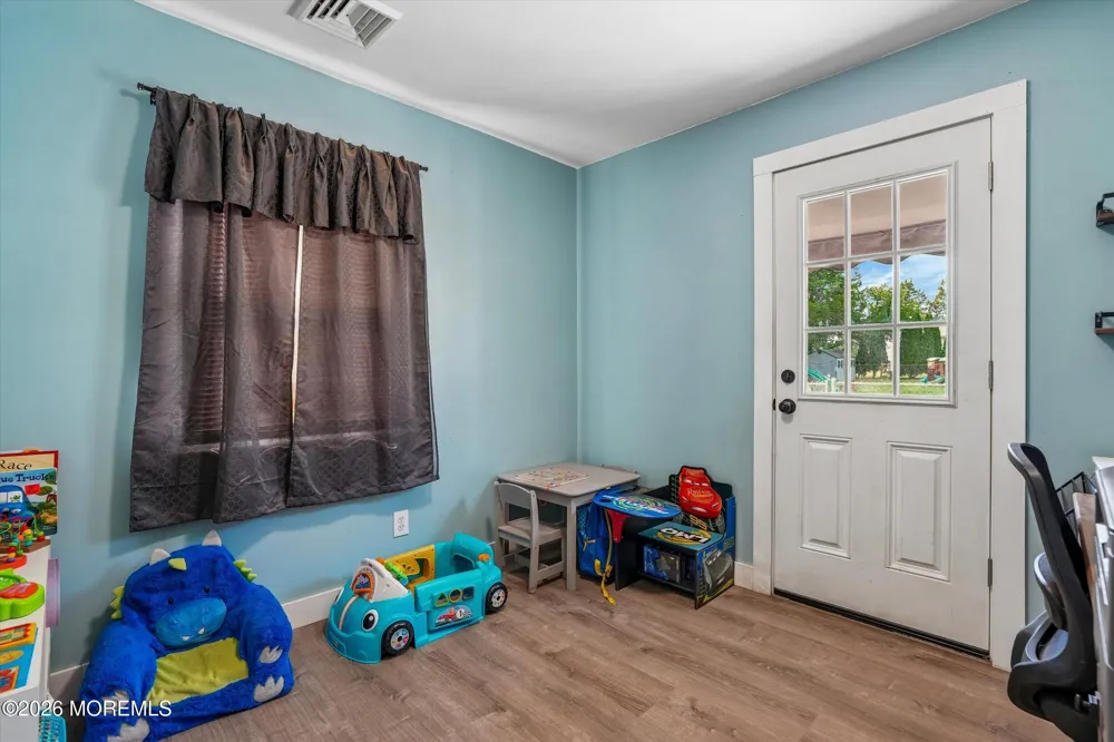 2733 Monmouth Road Jobstown, NJ 08041