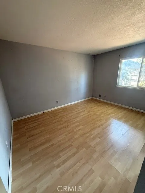 6864 Olympia DR Riverside, CA 92503