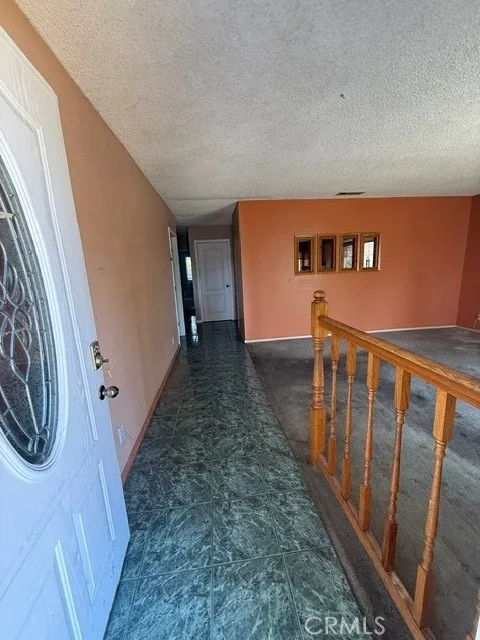 6864 Olympia DR Riverside, CA 92503