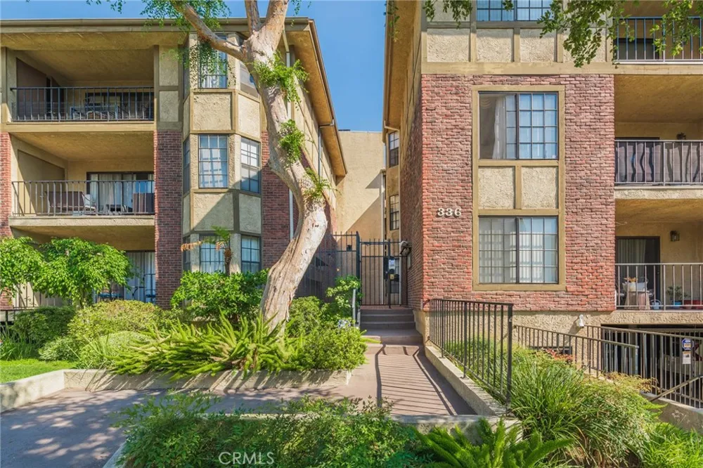 336 Louise Street #1 Glendale, CA 91206