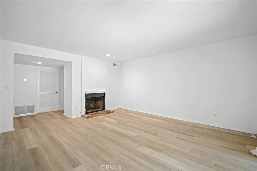 336 Louise Street #1 Glendale, CA 91206