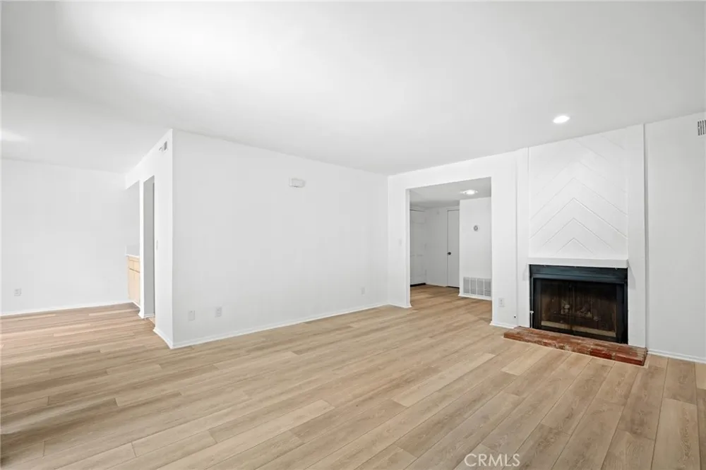 336 Louise Street #1 Glendale, CA 91206