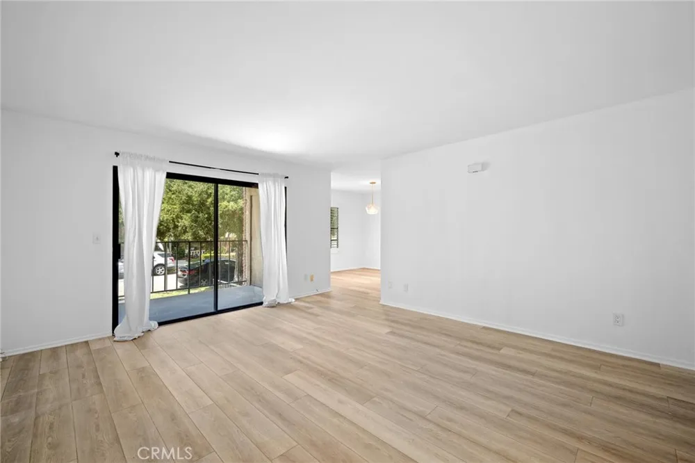 336 Louise Street #1 Glendale, CA 91206