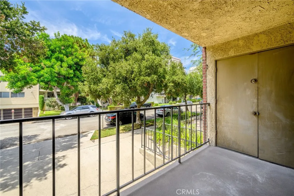 336 Louise Street #1 Glendale, CA 91206